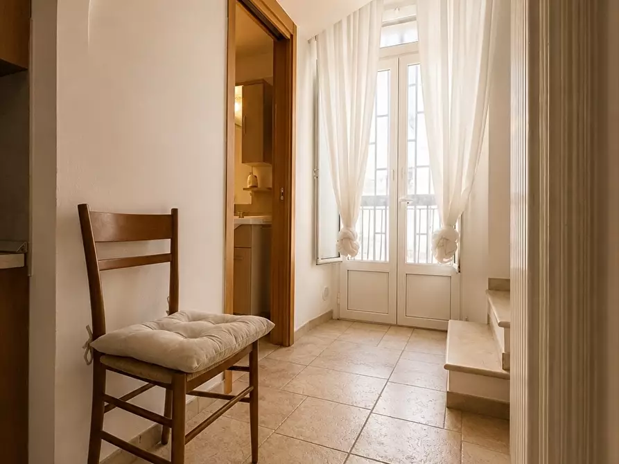 Immagine 8 di Appartamento in vendita  in via dei saraceni 2 a Martina Franca