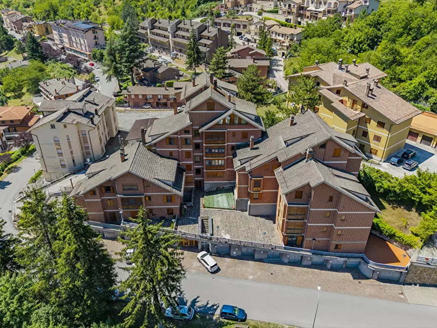 Immagine 1 di Appartamento in vendita  in Via D. Di Rienzo a Scanno