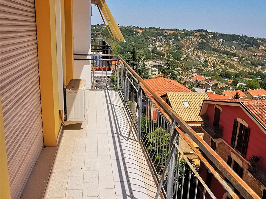 Immagine 12 di Appartamento in vendita  in Via del Tricalle a Chieti