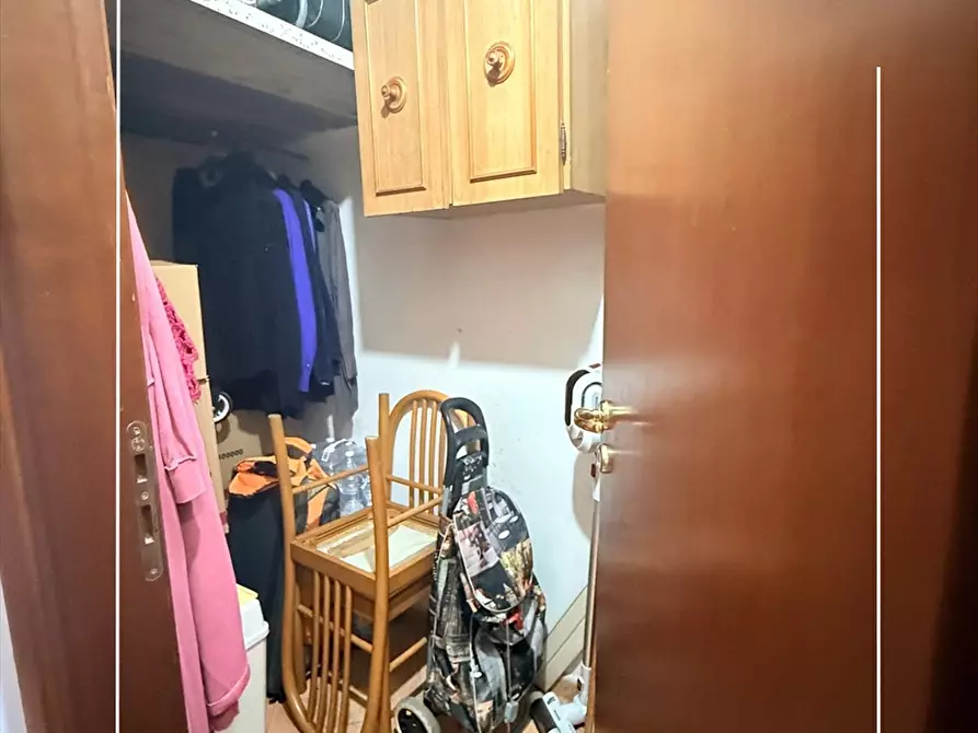 Immagine 14 di Appartamento in vendita  in via dante 243 a Taranto