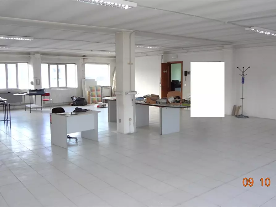 Immagine 18 di Capannone industriale in vendita  in Via Po a San Giovanni Teatino