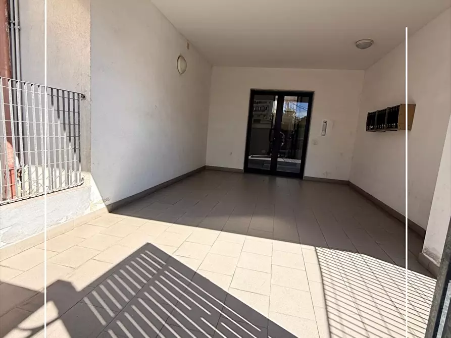 Immagine 3 di Appartamento in vendita  in via toscana47  a Taranto