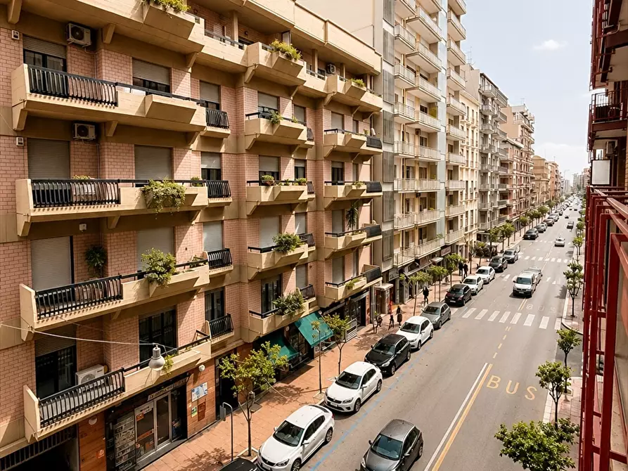 Immagine 3 di Appartamento in vendita  in via principe amedeo 146 a Taranto