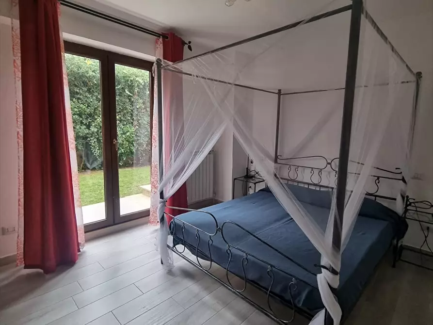 Immagine 16 di Casa indipendente in vendita  a Anzio
