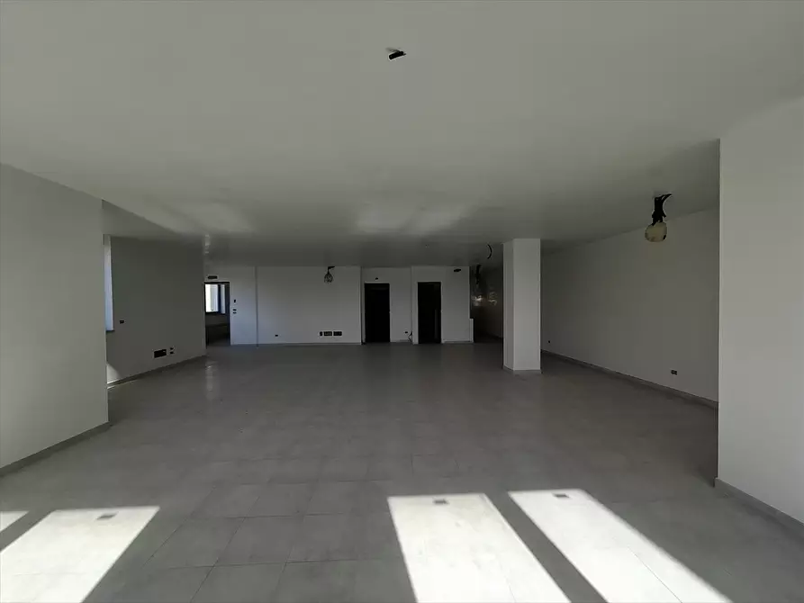 Immagine 22 di Capannone industriale in vendita  in SP 231 KM 1 a Modugno