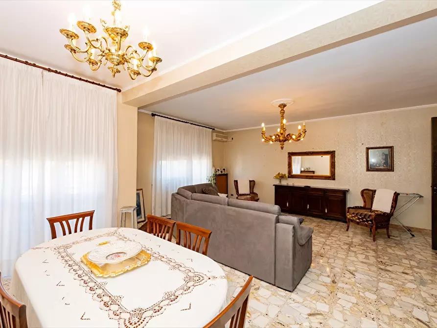 Immagine 4 di Appartamento in vendita  in Via Colazilli a Chieti