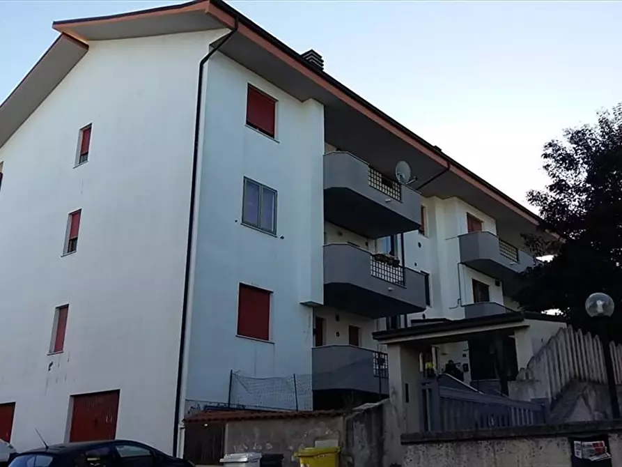 Immagine 1 di Appartamento in vendita  in Via Degli Hernici a Chieti