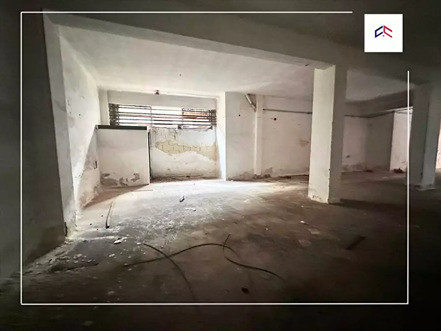 Immagine 5 di Laboratorio in vendita  in via elio 1 a Taranto