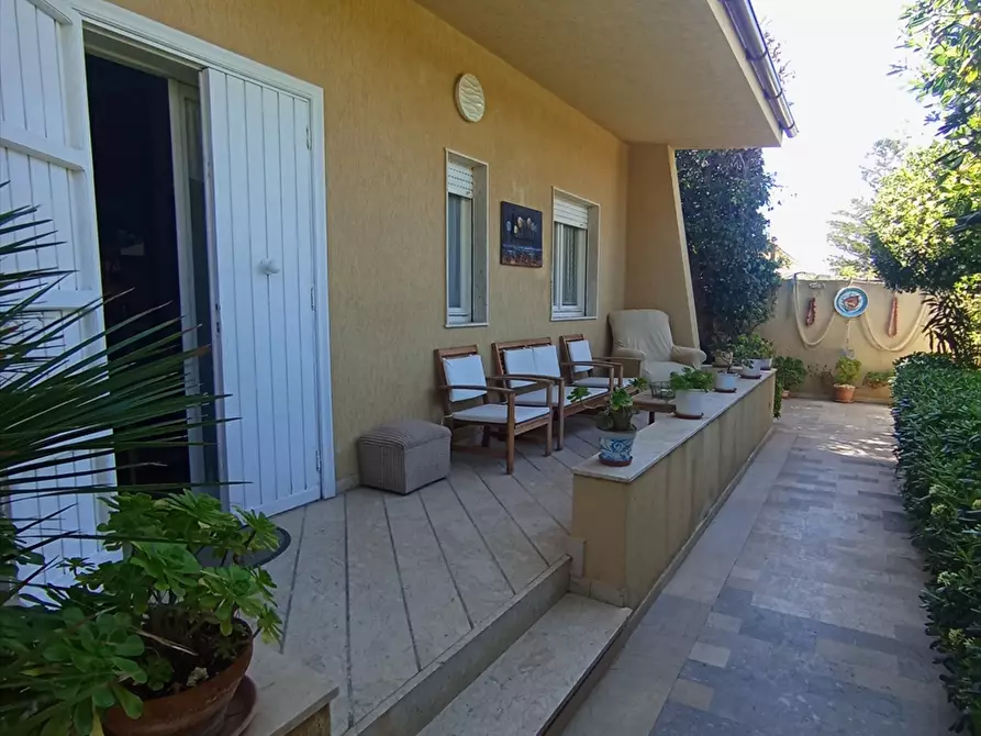 Immagine 1 di Casa indipendente in vendita  a Erice