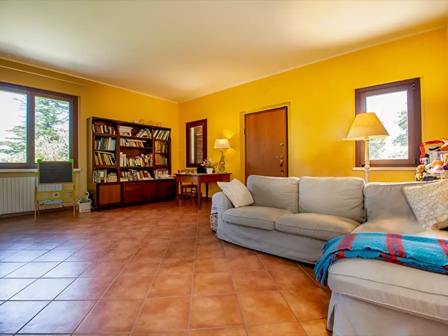 Immagine 13 di Villa in vendita  in via Torre 25 a Torrevecchia Teatina