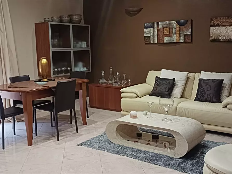 Immagine 2 di Appartamento in vendita  a Corato