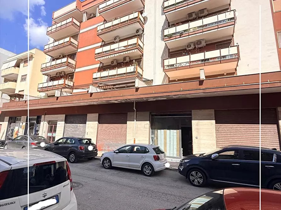 Immagine 3 di Deposito in vendita  in via elio 45 a Taranto