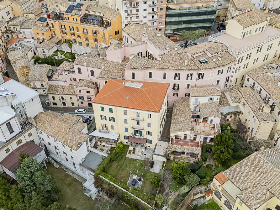 Immagine 4 di Appartamento in vendita  in VIA MATER DOMINI a Chieti