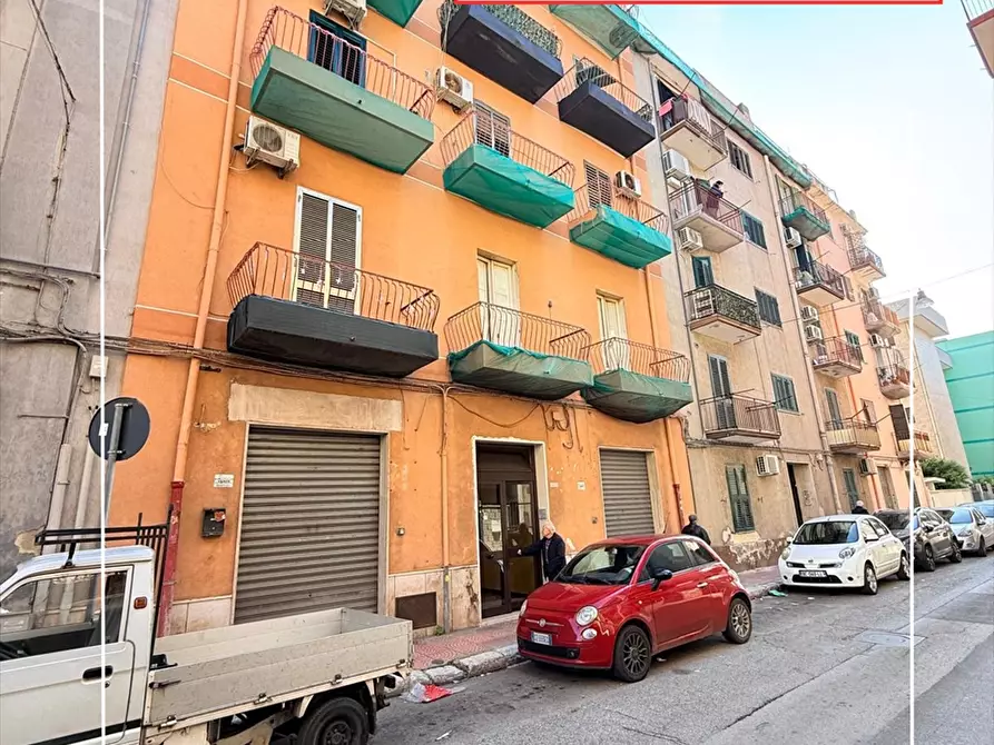 Immagine 1 di Appartamento in vendita  in via pola 11 a Taranto