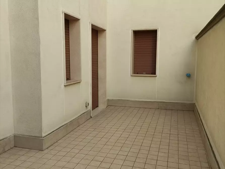 Immagine 17 di Appartamento in vendita  a Cerignola