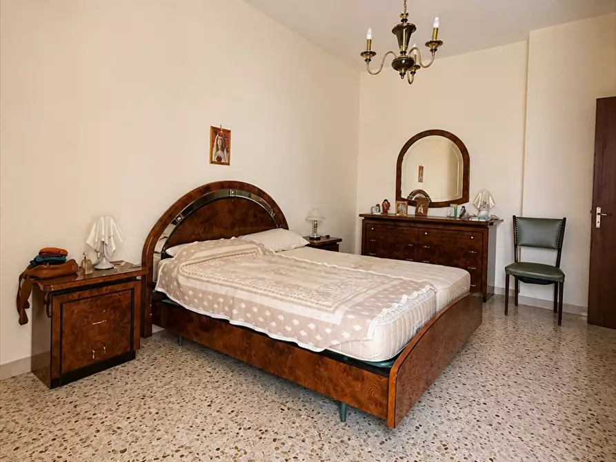 Immagine 12 di Appartamento in vendita  in via principe amedeo 146 a Taranto