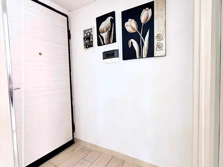 Immagine 3 di Appartamento in vendita  in via amalfi 5 a Taranto