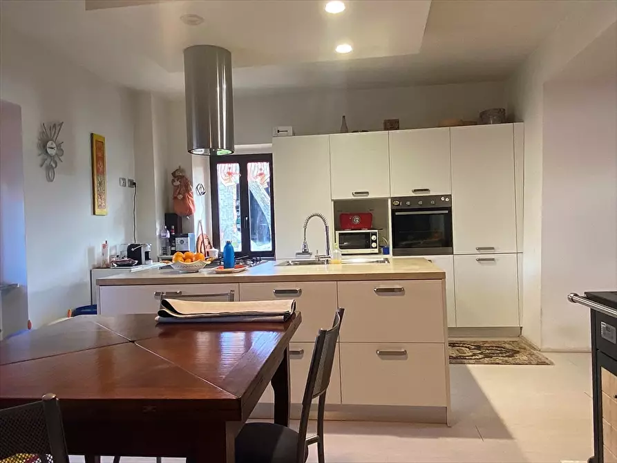 Immagine 5 di Villa in vendita  in CASACASTALDA VOCABOLO PALOMBARA 11 a Valfabbrica