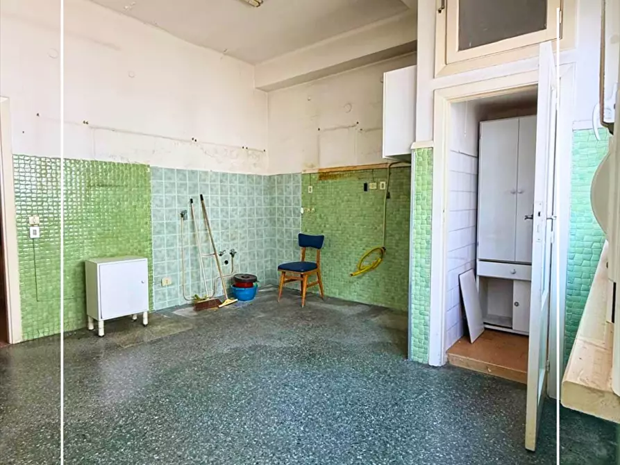 Immagine 20 di Appartamento in vendita  in via cesare battisti 25 a Taranto