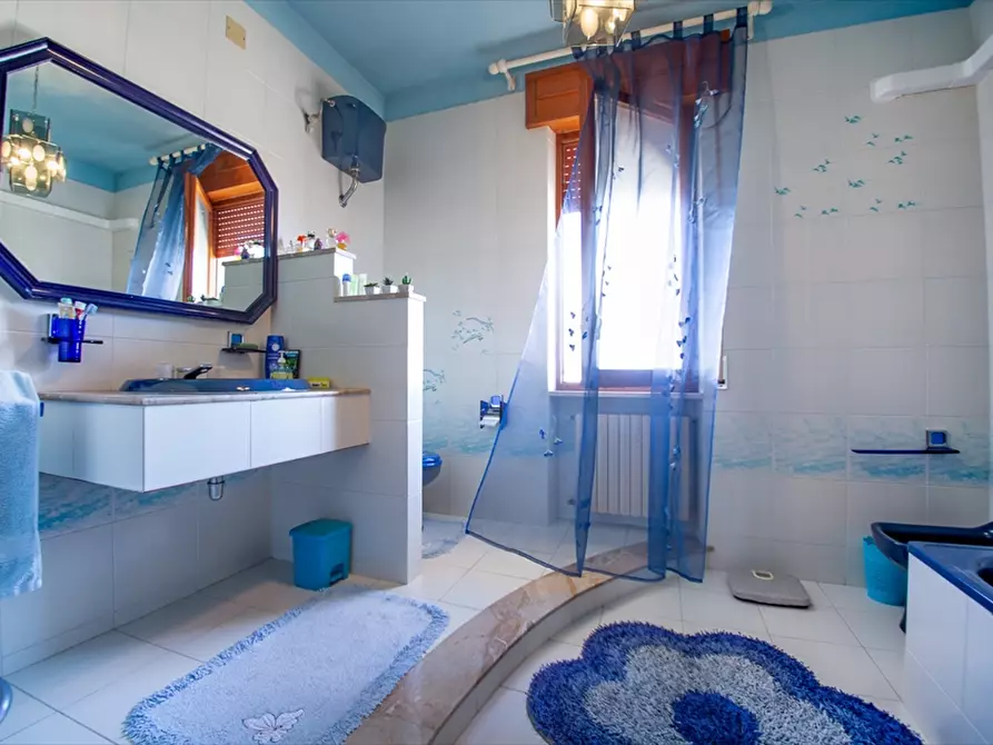 Immagine 12 di Villa in vendita  in Via Fontegrande - Nr. 17 a Villamagna