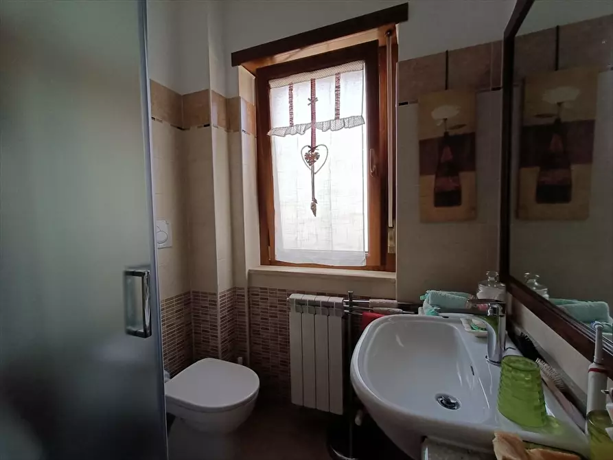 Immagine 6 di Villa in vendita  in via primiero a Anzio