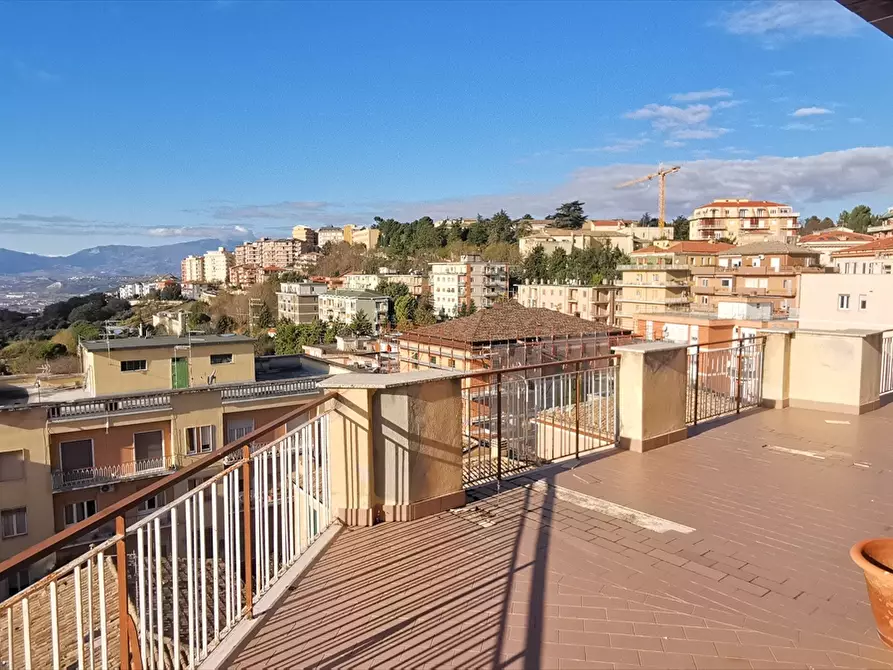 Immagine 5 di Appartamento in vendita  in Viale Europa a Chieti