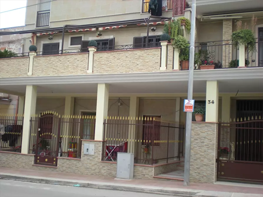 Immagine 1 di Appartamento in vendita  in Via Manfredonia a Cerignola