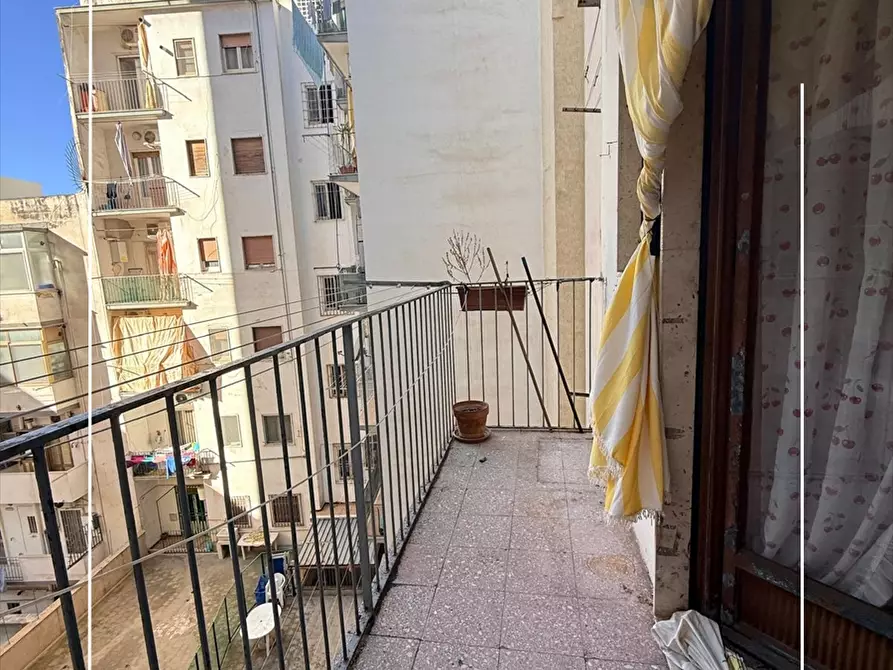 Immagine 4 di Appartamento in vendita  in via la spezia 6 a Taranto