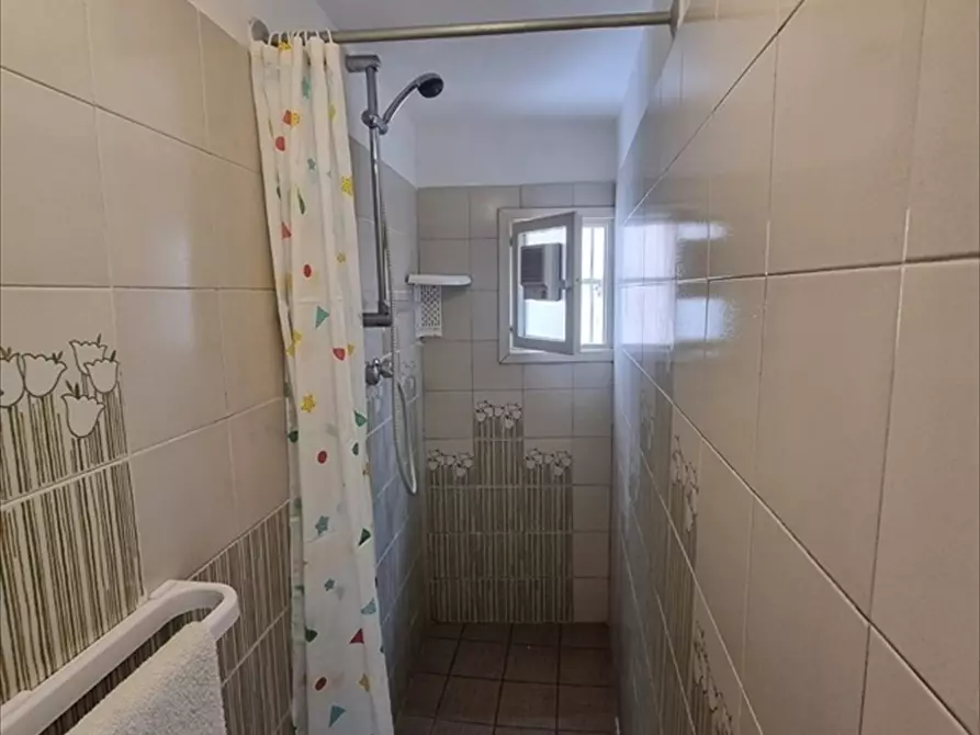 Immagine 12 di Appartamento in affitto  a Anzio