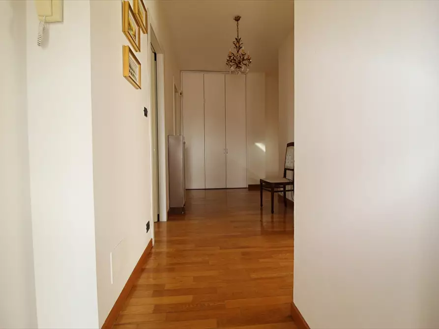 Immagine 26 di Appartamento in vendita  in Corso Acqui a Alessandria