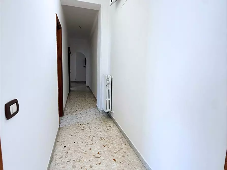 Immagine 12 di Appartamento in vendita  in corso piemonte 111 a Taranto