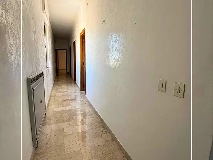 Immagine 14 di Appartamento in vendita  in via cavallotti 153 a Taranto