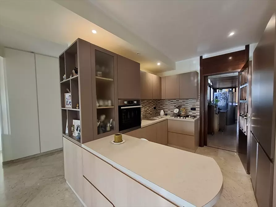Immagine 7 di Appartamento in vendita  in Via Michele Mirenghi, 51 a Bari