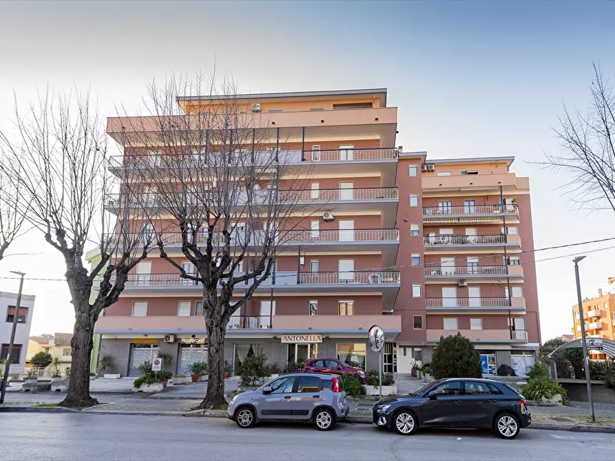 Immagine 7 di Appartamento in vendita  in Via Bellini a Chieti