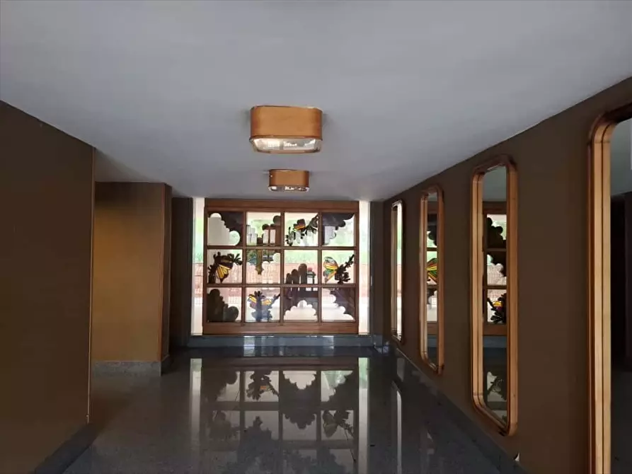 Immagine 4 di Appartamento in vendita  in Via Robert Schuman, 15 a Bari