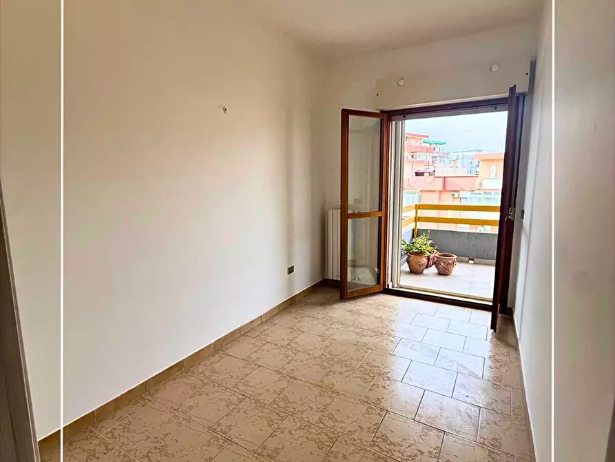 Immagine 13 di Appartamento in affitto  in via settembrini 218 a Taranto