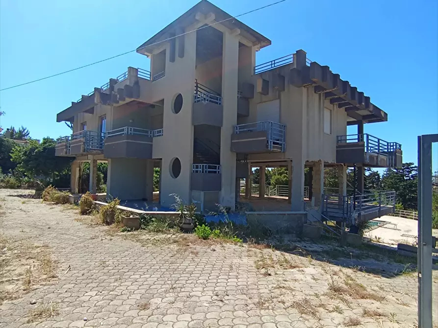 Immagine 1 di Casa indipendente in vendita  in via entello a Erice