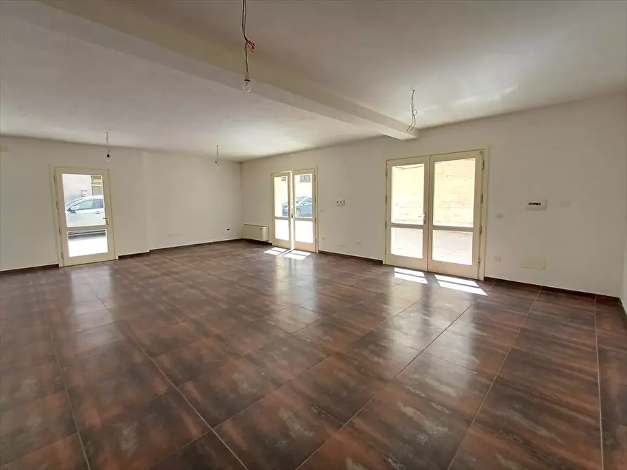 Immagine 20 di Locale commerciale in vendita  in Via Libio n. 32 a Porto Torres