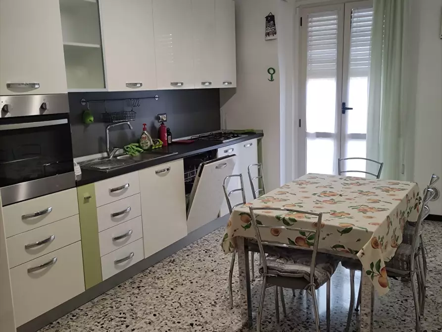 Immagine 8 di Appartamento in vendita  in via federico salomone 109 a Chieti