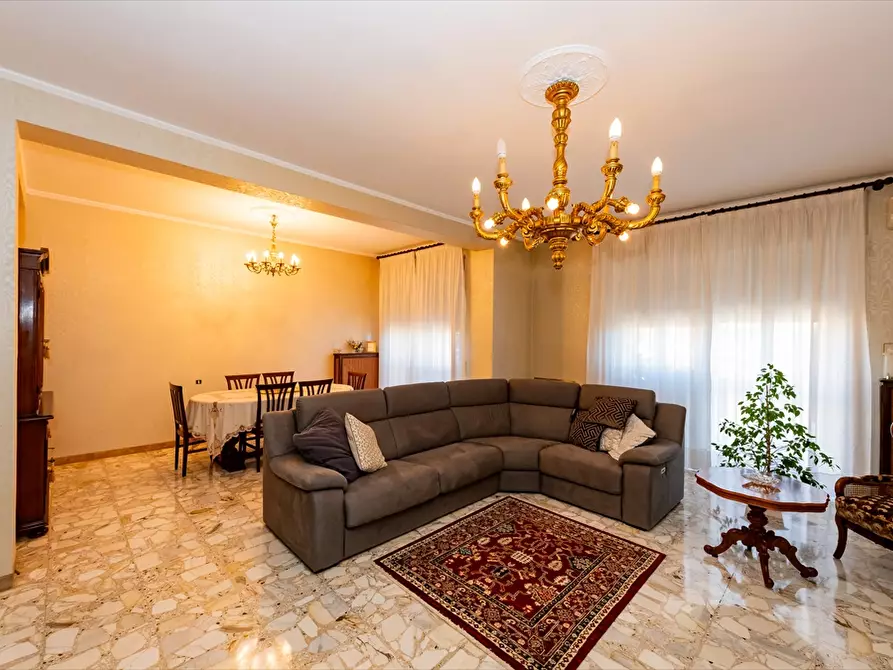 Immagine 2 di Appartamento in vendita  in Via Colazilli a Chieti