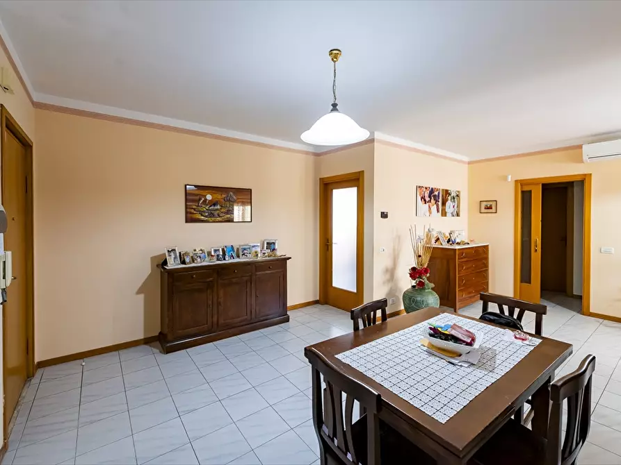 Immagine 6 di Appartamento in vendita  in VIA DEI FRENTANI 117 a Chieti