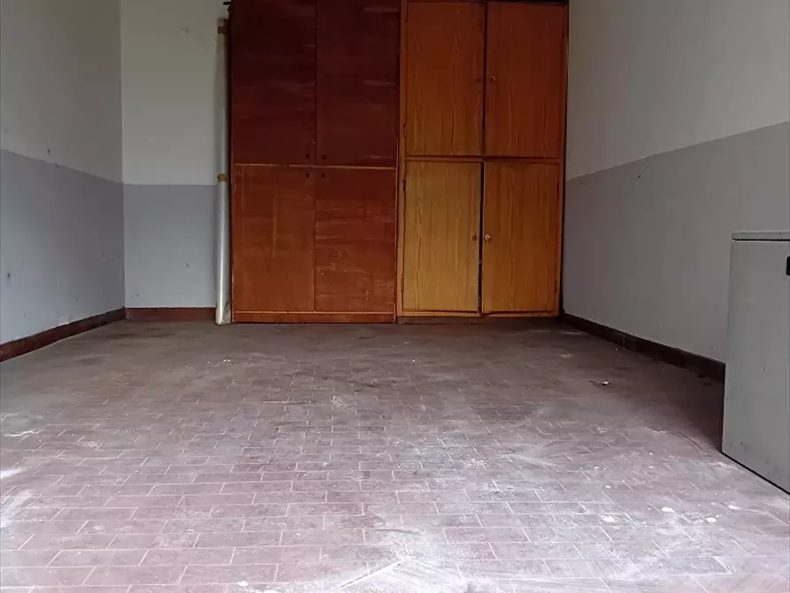 Immagine 6 di Box auto in vendita  a Milano