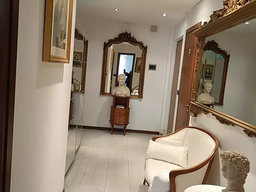 Immagine 9 di Appartamento in vendita  in VIA MICHETTI 3/B a Francavilla Al Mare