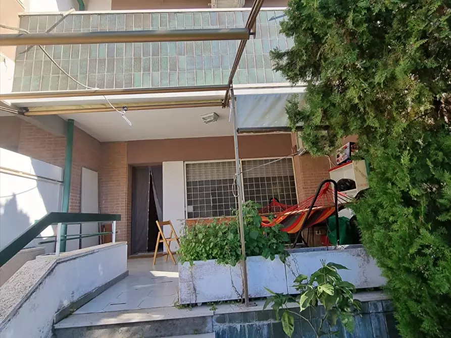 Immagine 3 di Villetta a schiera in vendita  in Via delle bougainvillae 11 a Anzio