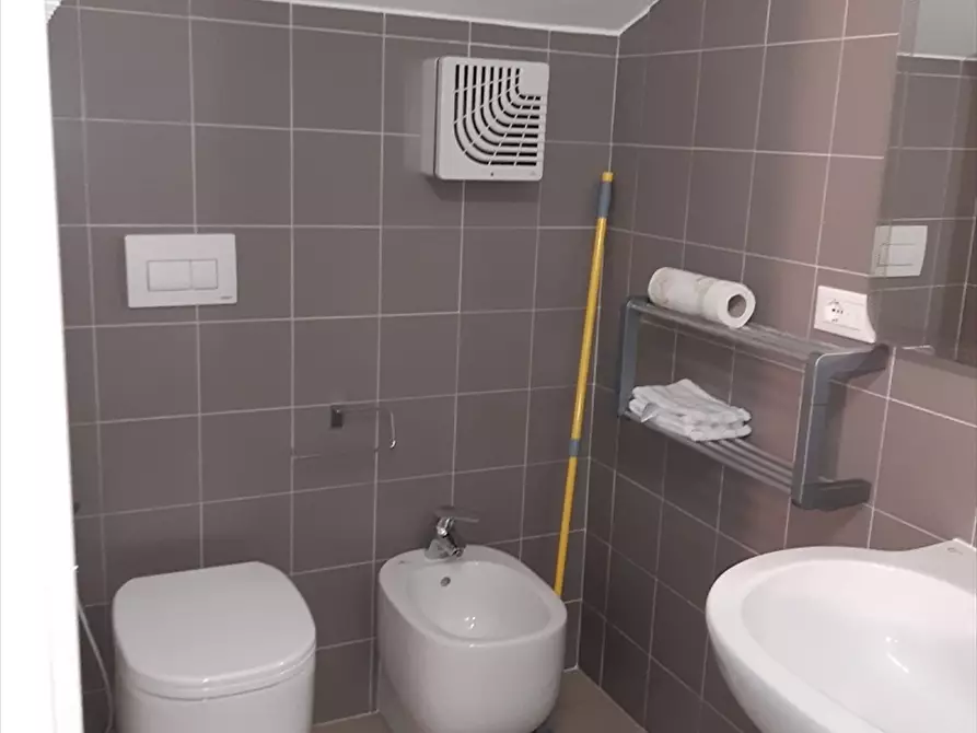 Immagine 24 di Appartamento in affitto  in via Castellammare 16, 20157 Milano a Milano