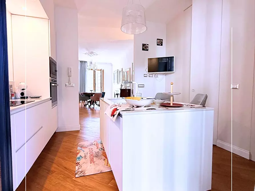 Immagine 6 di Appartamento in vendita  in via dante 236 a Taranto