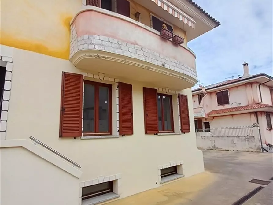 Immagine 2 di Appartamento in vendita  in Via Giuseppe Manno 53 a Usini