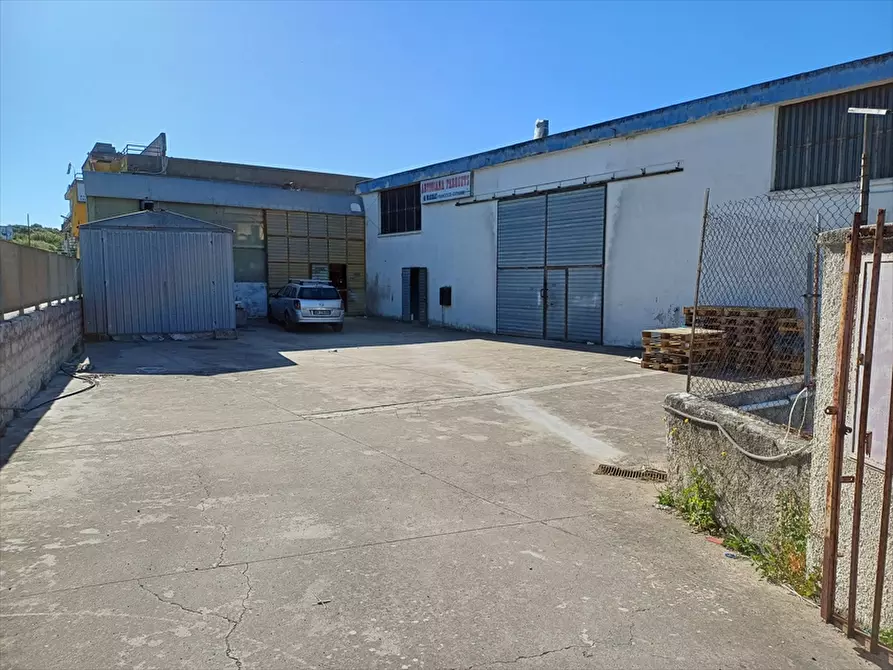 Immagine 6 di Capannone industriale in vendita  in Località Predda Niedda Strada 25 a Sassari