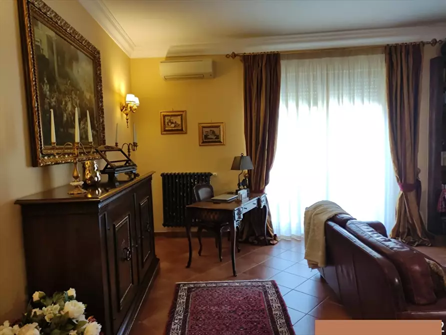 Immagine 4 di Appartamento in vendita  a Cerignola