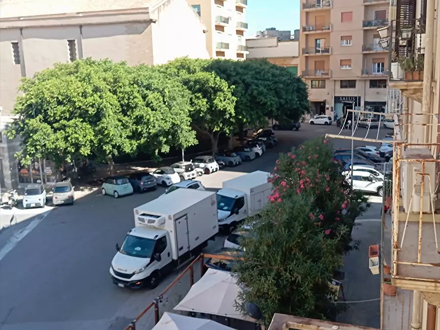Immagine 2 di Appartamento in vendita  a Trapani